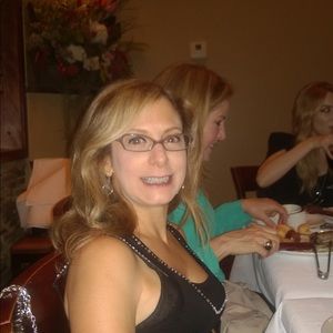 Meet your Posher, Donna